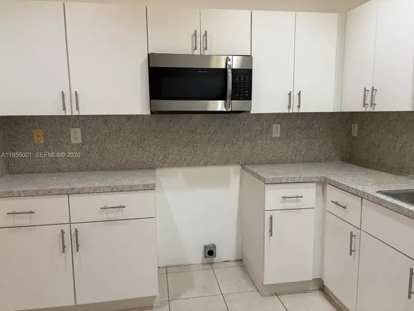 2916 NW 51st St, Miami, FL 33142