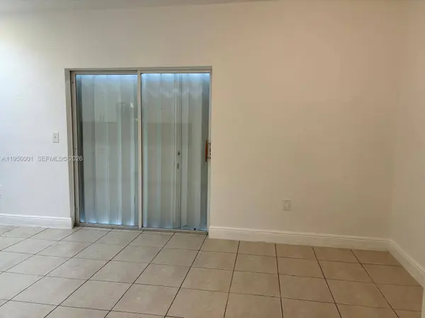 2916 NW 51st St, Miami, FL 33142
