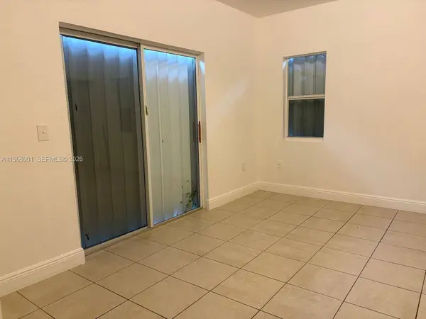 2916 NW 51st St, Miami, FL 33142