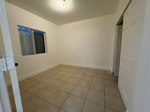2916 NW 51st St, Miami, FL 33142