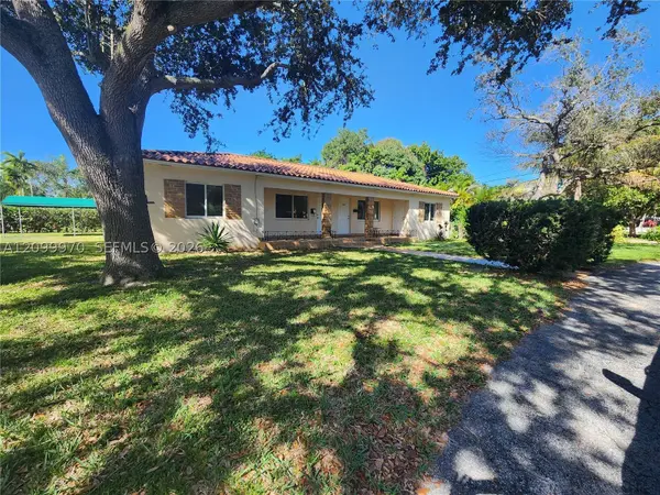 12000 NE 10th Ave, Biscayne Park, FL 33161