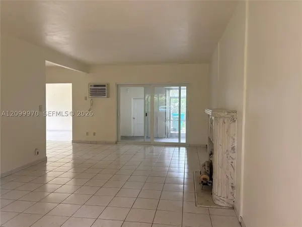 12000 NE 10th Ave, Biscayne Park, FL 33161