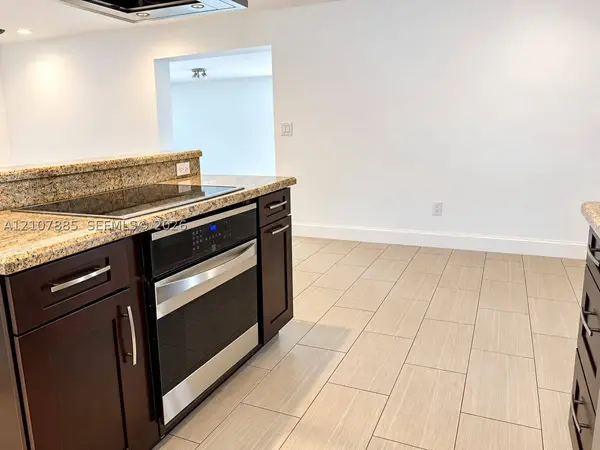 4840 NW 10th Ter, Fort Lauderdale, FL 33309