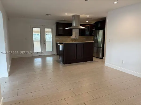 4840 NW 10th Ter, Fort Lauderdale, FL 33309