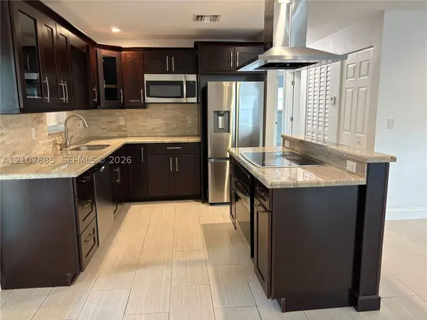 4840 NW 10th Ter, Fort Lauderdale, FL 33309