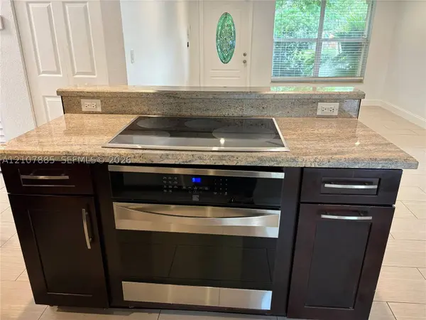 4840 NW 10th Ter, Fort Lauderdale, FL 33309