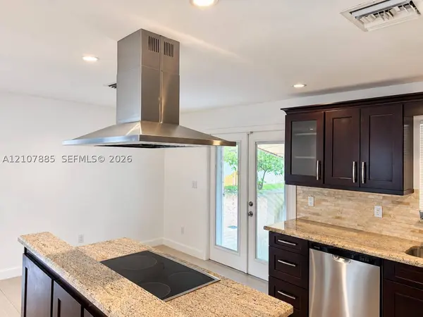 4840 NW 10th Ter, Fort Lauderdale, FL 33309