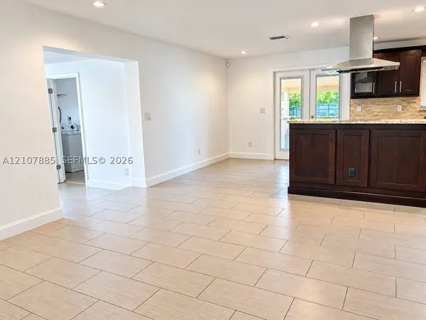 4840 NW 10th Ter, Fort Lauderdale, FL 33309