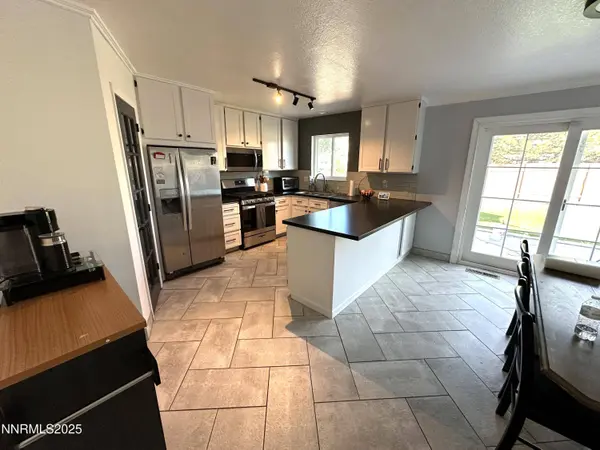 127 River Village CIR Circle, Dayton, NV 89403