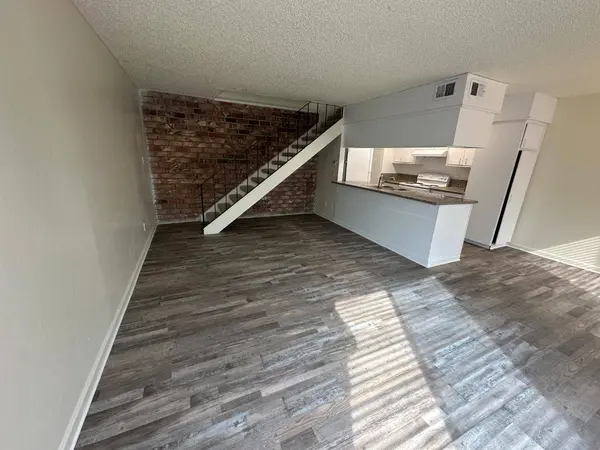 67 Nedra CT, Sacramento, CA 95822