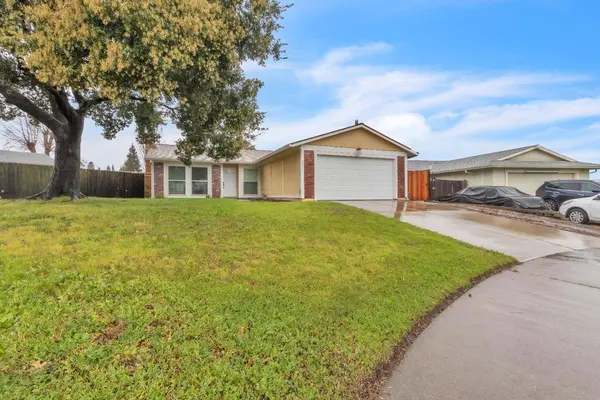 5231 Saint Moritz CT, Sacramento, CA 95842