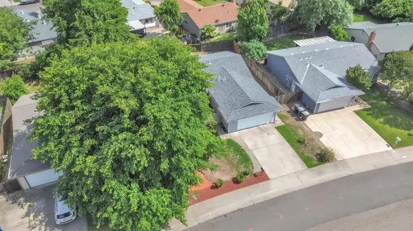 2609 Stingray CT, Sacramento, CA 95826