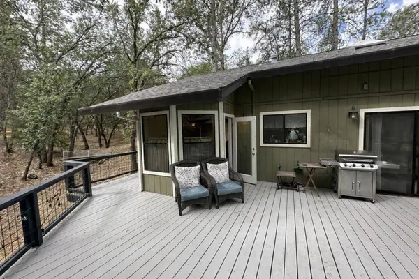 19373 Explorer CT, Penn Valley, CA 95946