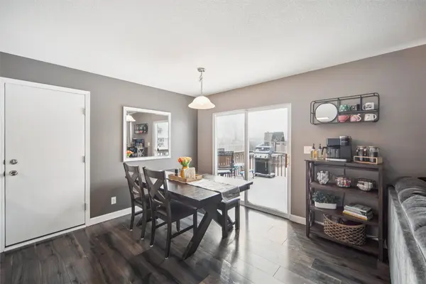 907 NE 49th Street, Ankeny, IA 50021