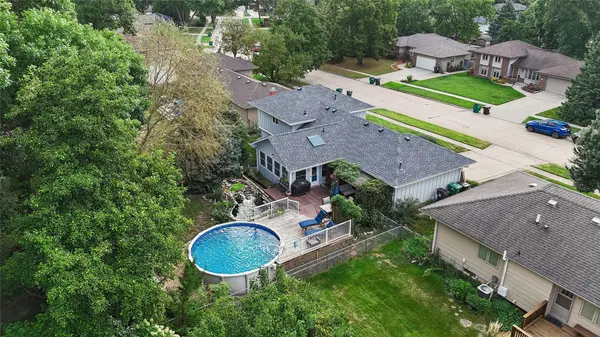 414 NW Kimberly Lane, Ankeny, IA 50023