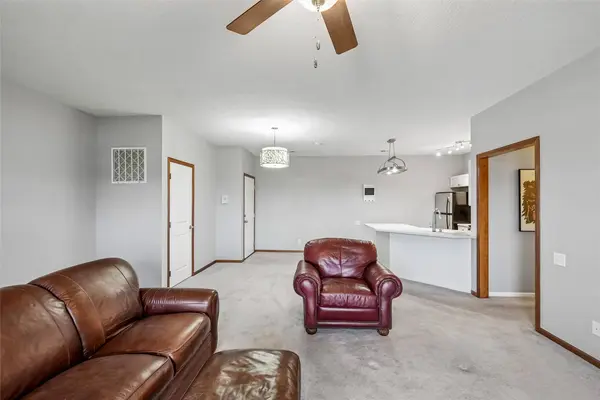 2702 NE Oak Drive #4, Ankeny, IA 50021