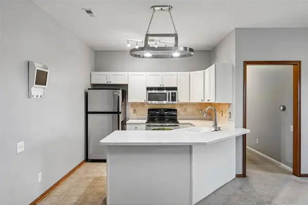 2702 NE Oak Drive #4, Ankeny, IA 50021