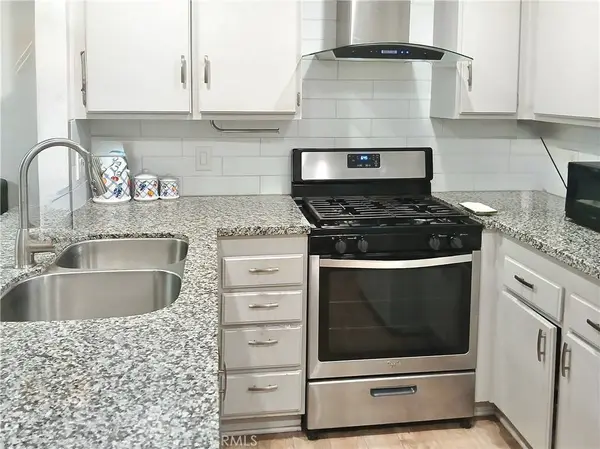 2617 Pinon Springs CIR #B, Bakersfield, CA 93309