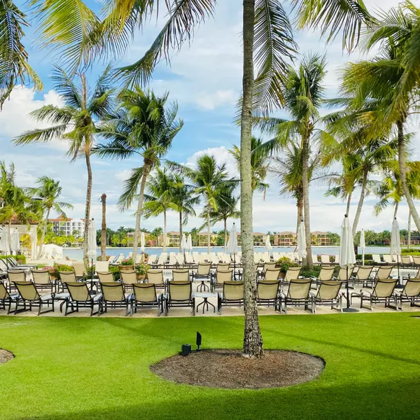 Florida Living-Heavenly Shores Real Estate