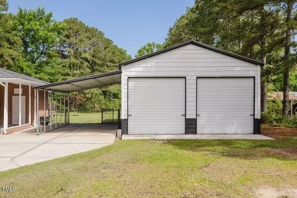 64 Red House Road, Smithfield, NC 27577