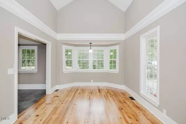 103 N Mckay Avenue, Dunn, NC 28334