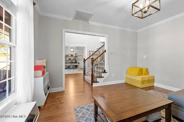 170 Valley Pines CIR, Spring Lake, NC 28390