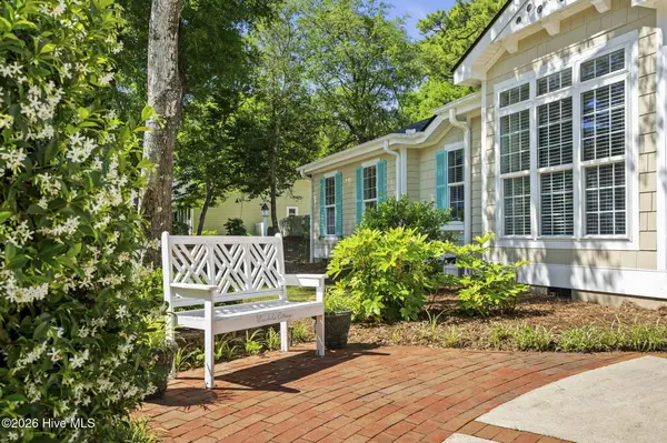 417 Holly ST, Emerald Isle, NC 28594