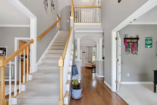 209 Wild Holly LN, Holly Springs, NC 27540