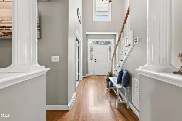 209 Wild Holly LN, Holly Springs, NC 27540
