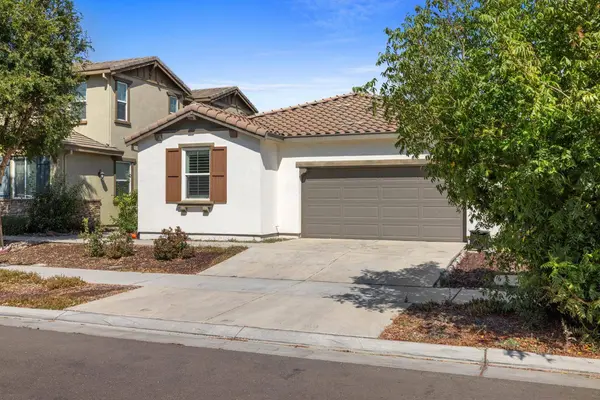 2389 Middlebury DR, Lathrop, CA 95330