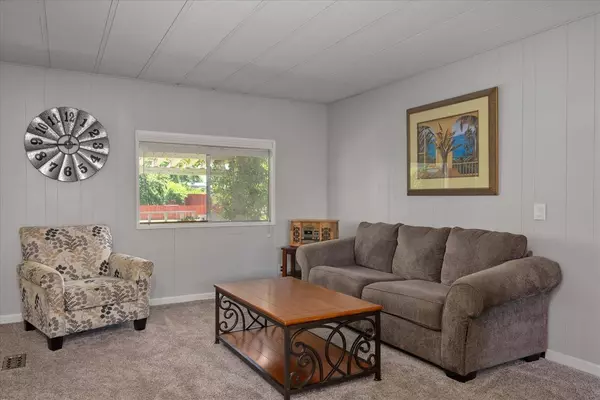 556 D St, Biggs, CA 95917