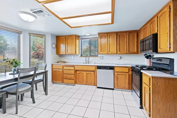 2101 Jay DR, Gridley, CA 95948