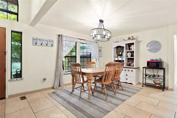 108 Valley View DR, Oroville, CA 95966