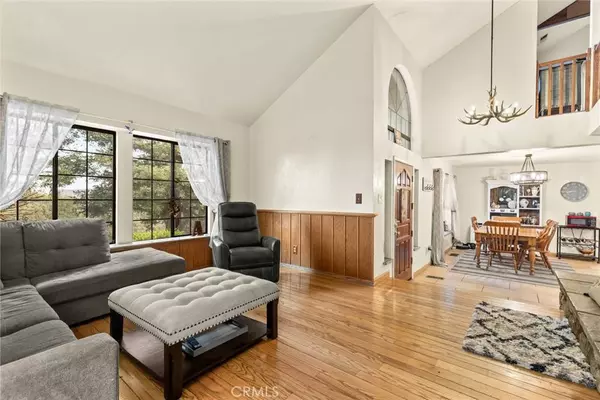 108 Valley View DR, Oroville, CA 95966