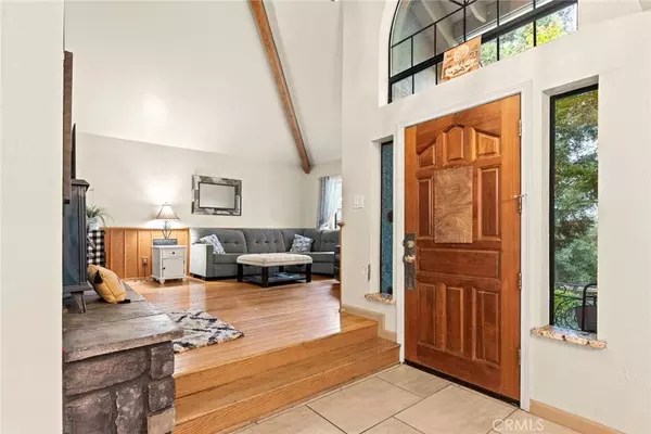 108 Valley View DR, Oroville, CA 95966