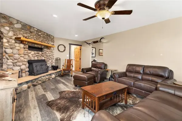 1391 Cox LN, Oroville, CA 95966