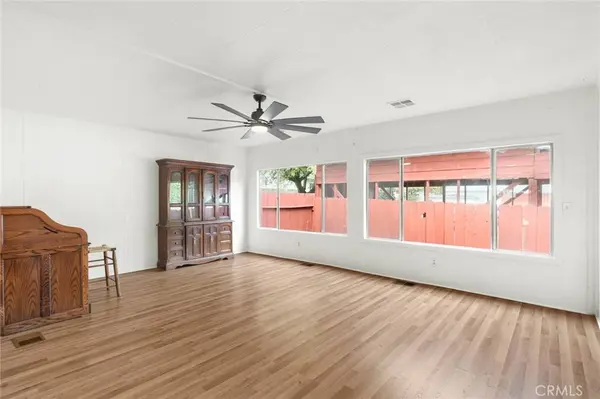 1607 Oro Dam Blvd. W #10, Oroville, CA 95966