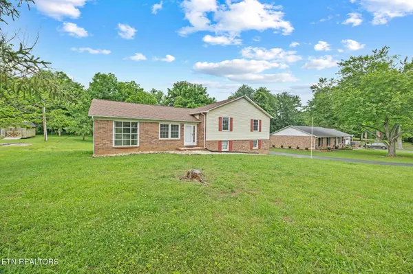 1036 Hawthorn Dr DR, Cookeville, TN 38501