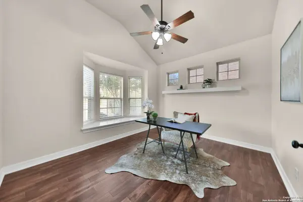 10538 newcroft, Helotes, TX 78023