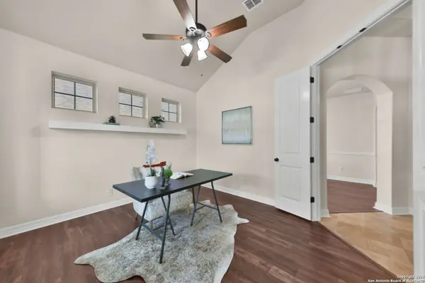 10538 newcroft, Helotes, TX 78023