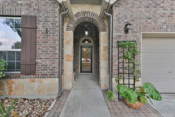 10811 Newcroft, Helotes, TX 78023