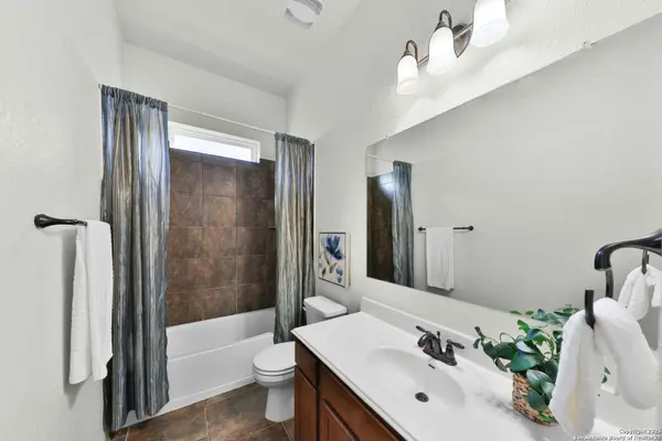 10811 Newcroft, Helotes, TX 78023