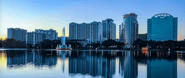 Florida Housing Shifts: Buyers Gain the Upper Hand,Raymond Reyes