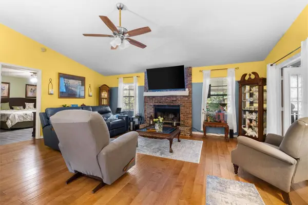 1969 LA RUE AVE, Deltona, FL 32725