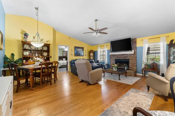 1969 LA RUE AVE, Deltona, FL 32725