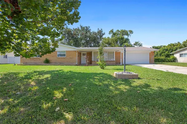 921 LEMON RD, South Daytona, FL 32119