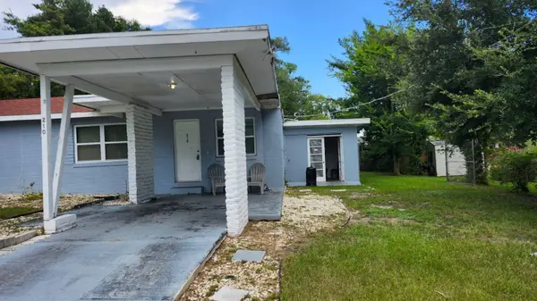 210 FRANCIS PARKMAN PL, Daytona Beach, FL 32114