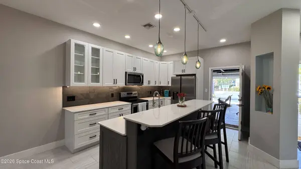 8729 Clara Elizabeth LN #307, Cape Canaveral, FL 32920