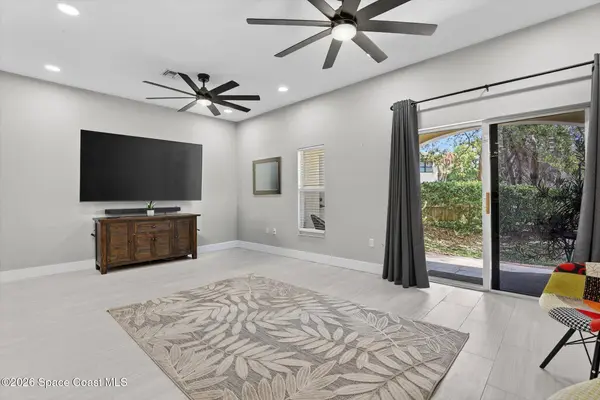 8729 Clara Elizabeth LN #307, Cape Canaveral, FL 32920