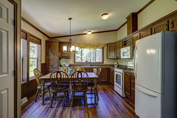 W8819 EVELAND'S WAY, Elcho, WI 54428